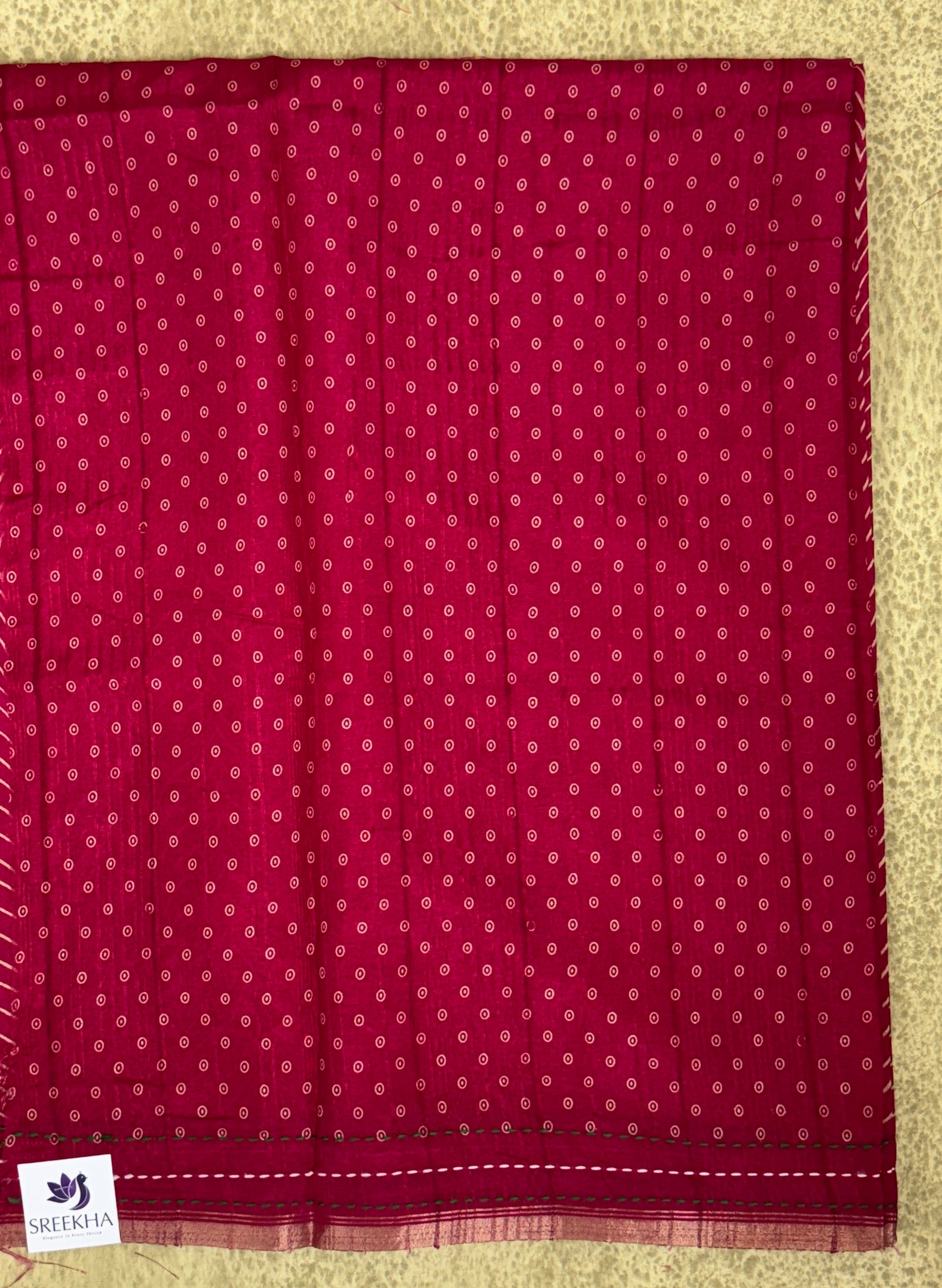Matka Silk Saree – Pink with Cream Chevron Pattern