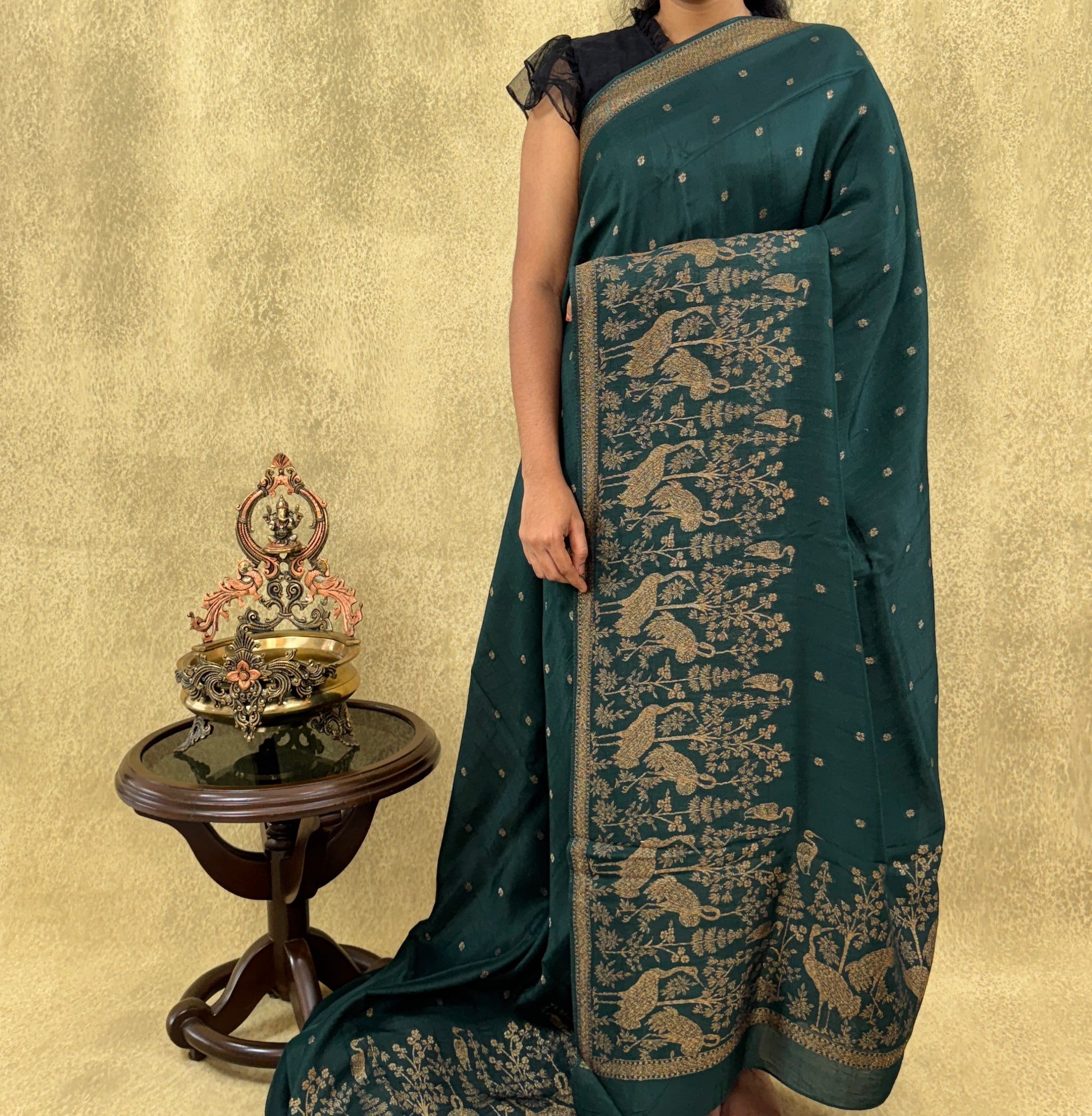 Deep Bottle Green Tussar Raw Silk Saree