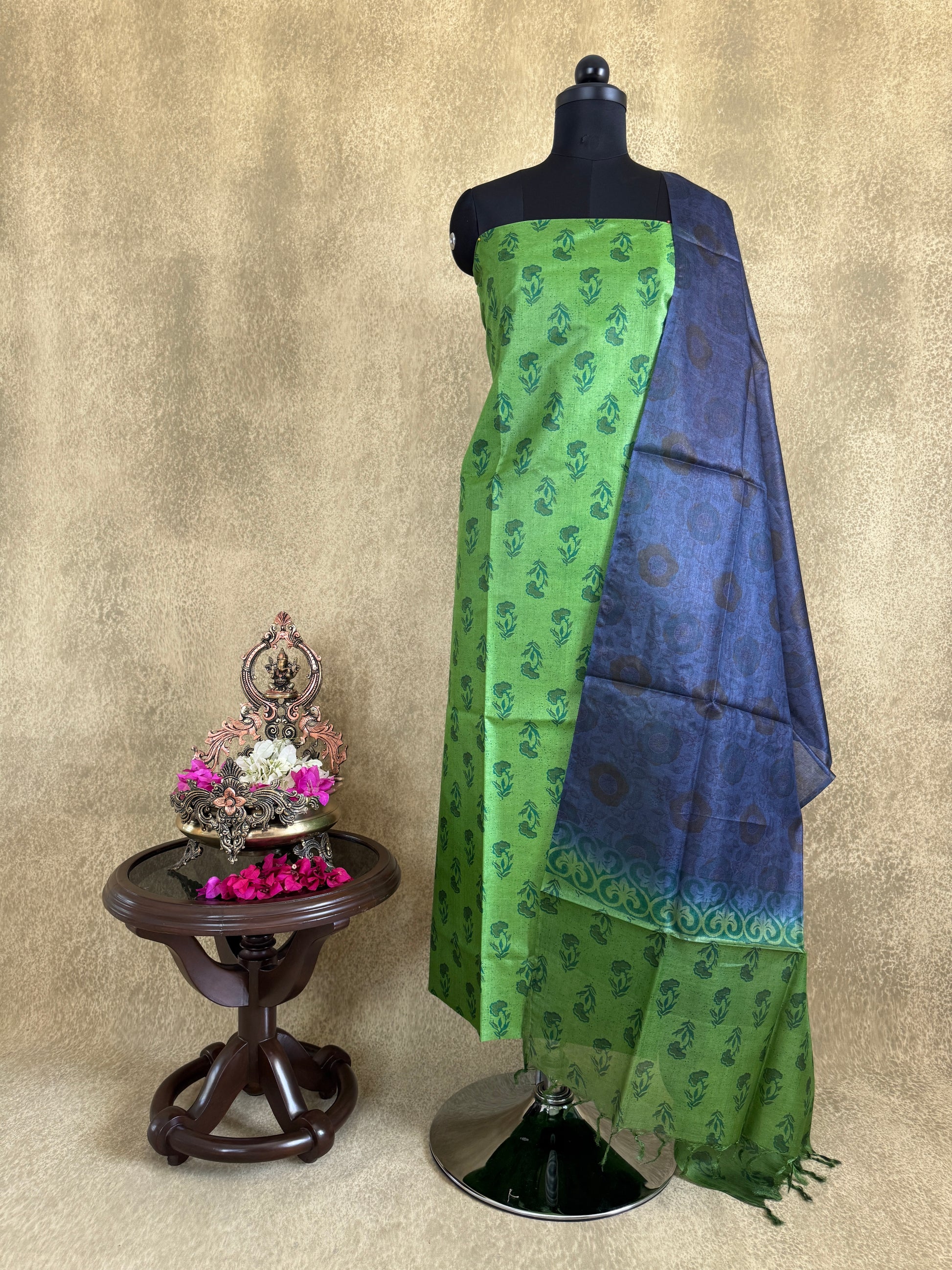 Green Floral Printed Pure Tussar Salwar Set