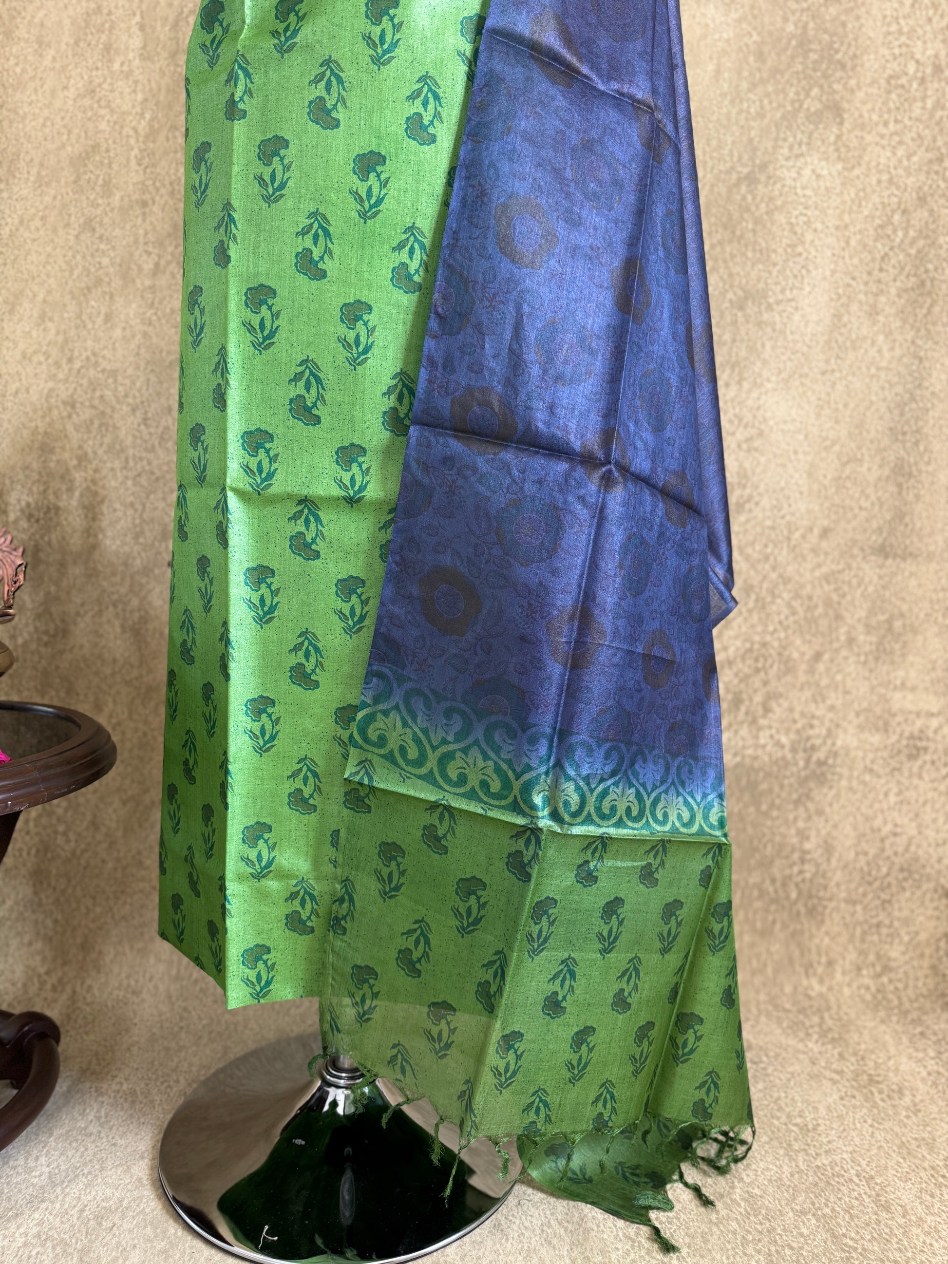 Green Floral Printed Pure Tussar Salwar Set